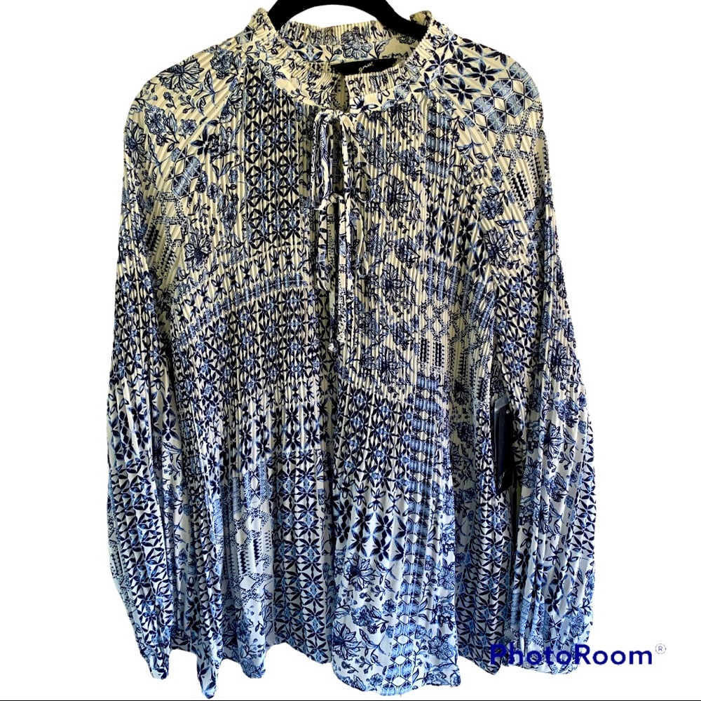 GNW Pleated Peasant Top Blue & White XL